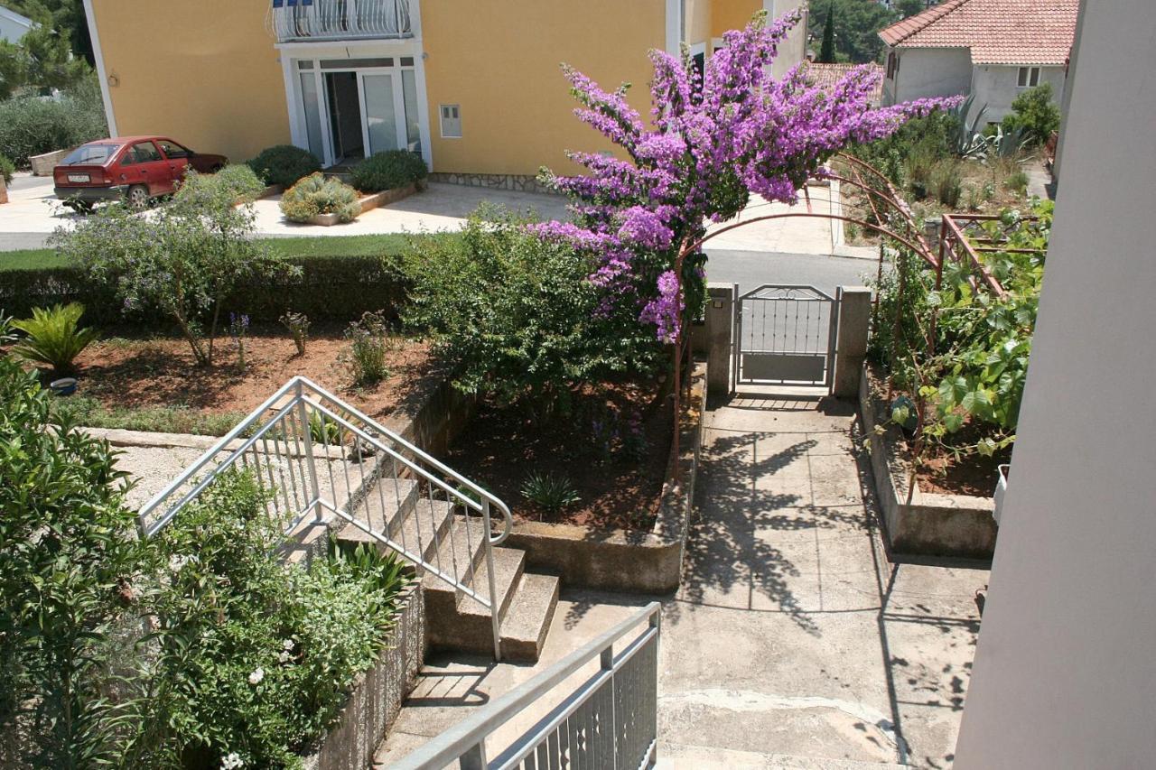 Apartment Vrboska 4634B Экстерьер фото