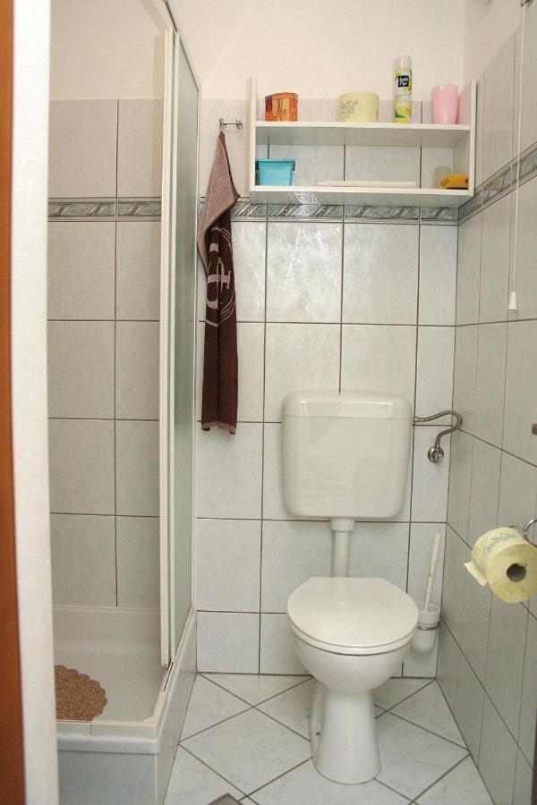 Apartment Vrboska 4634B Экстерьер фото